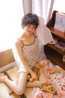 少女偷偷在线观看免费播放